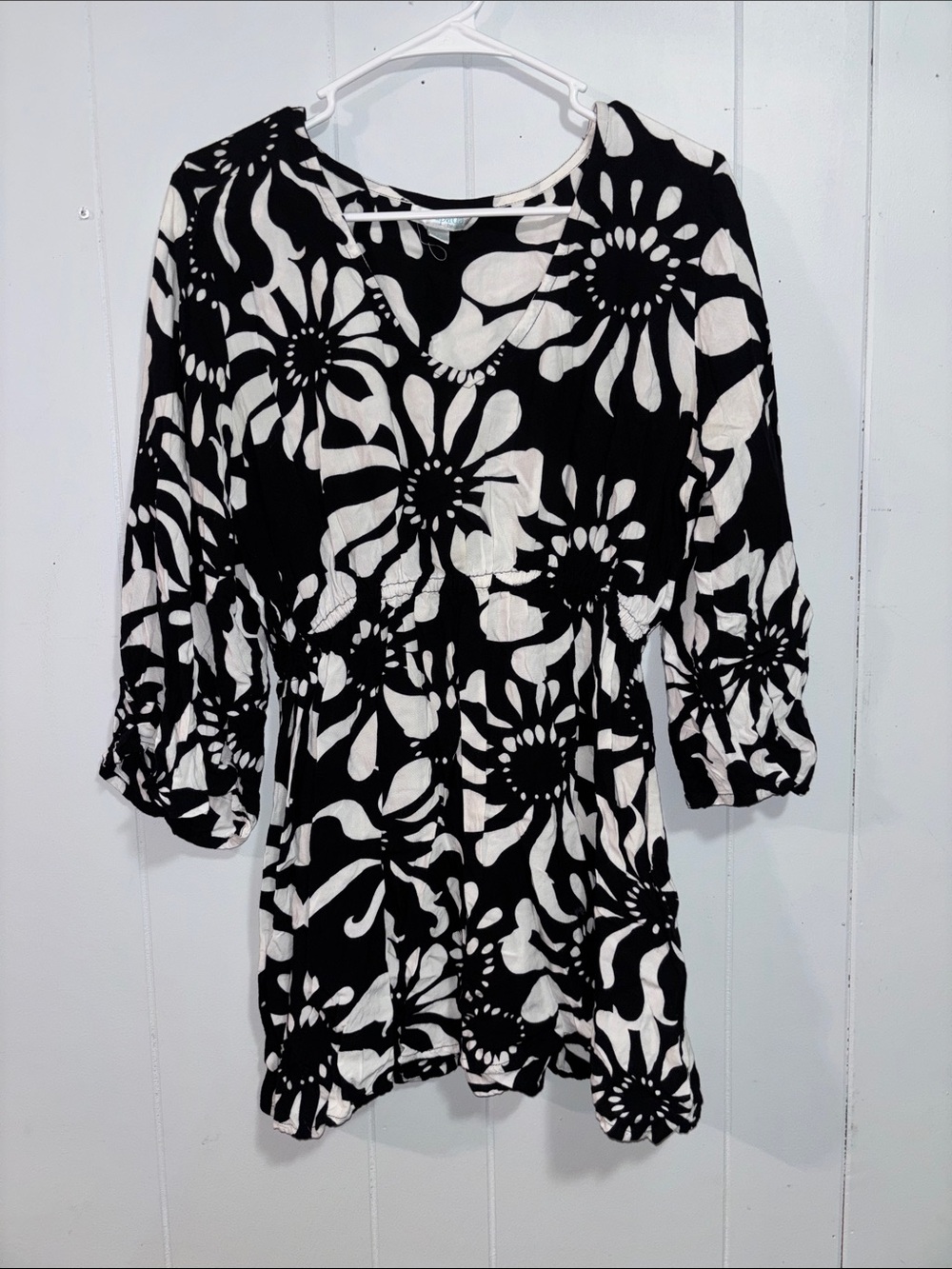 Escapada Floral Tunic Top